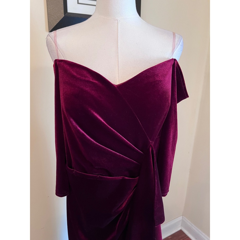JJ's House Mileja Cabernet Velvet Off Shoulder Maxi Dress Ruffle Gown 10‎ - Picture 6 of 10